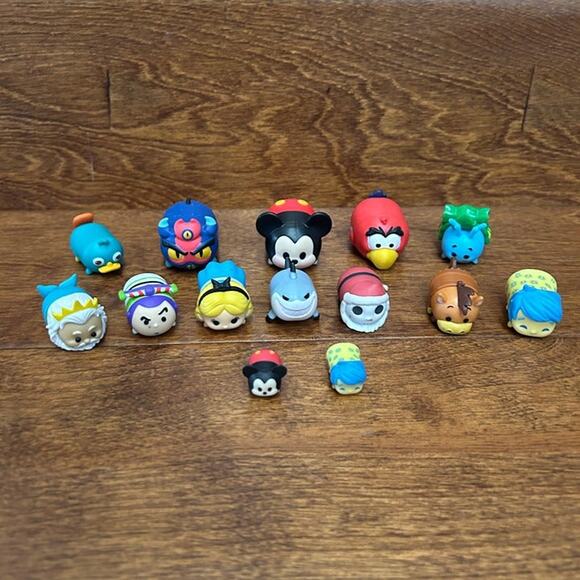 TSUM TSUM Vinyl Figures - Picture 2 of 7